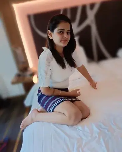 Escort Service In Puraula